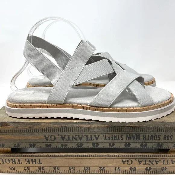 B-52 by Bullboxer Light Grey Primm Strappy Sandal Size 11 New - Picture 6 of 13
